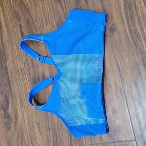 Brooks 36DD sports bra